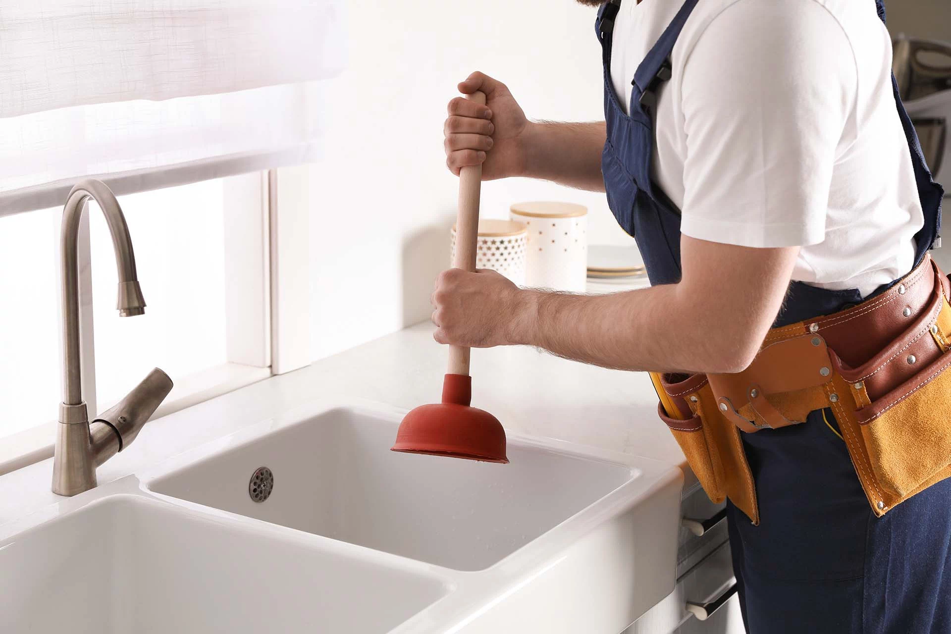 Multiple fixtures acting up